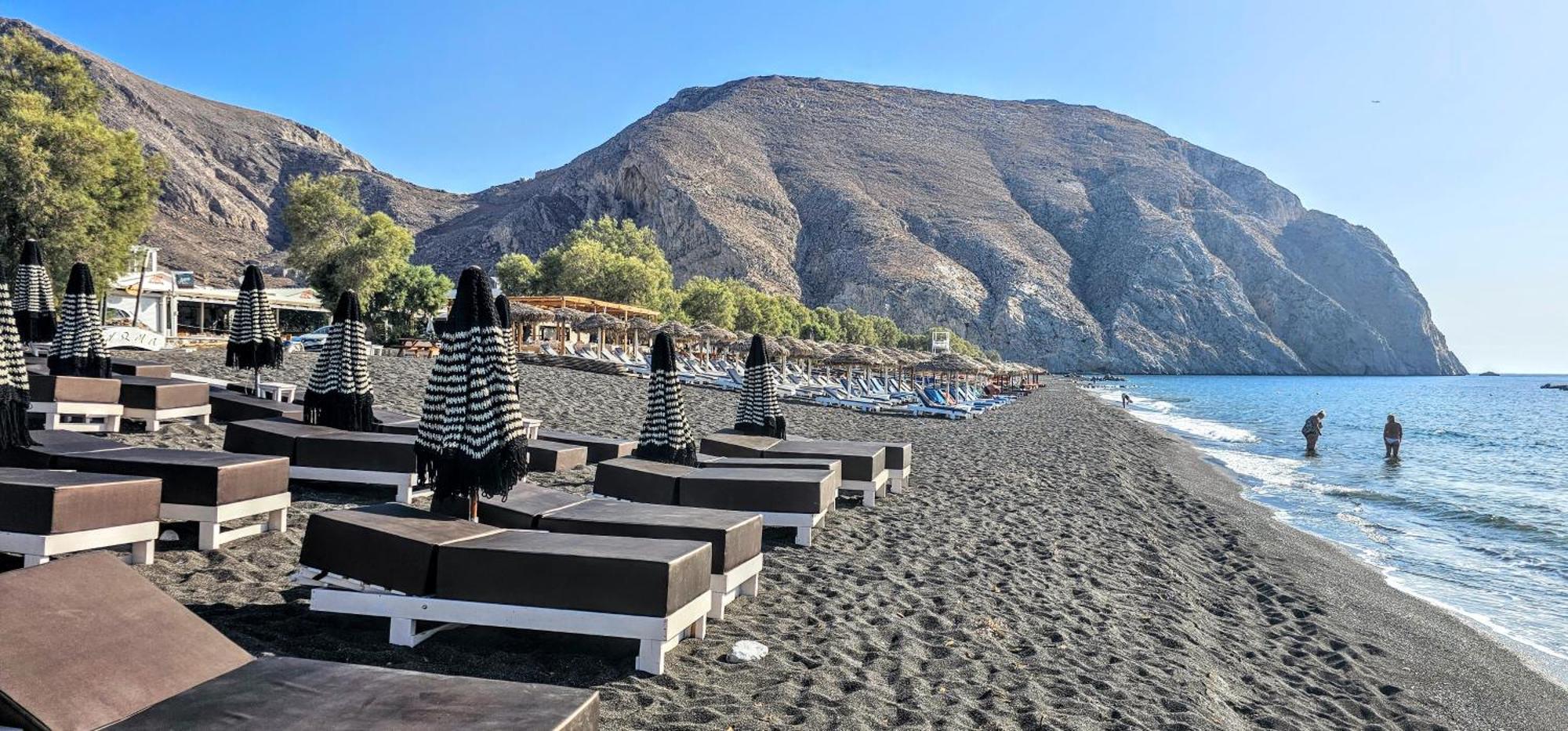 Pleasure Black Beach 페리사 외부 사진